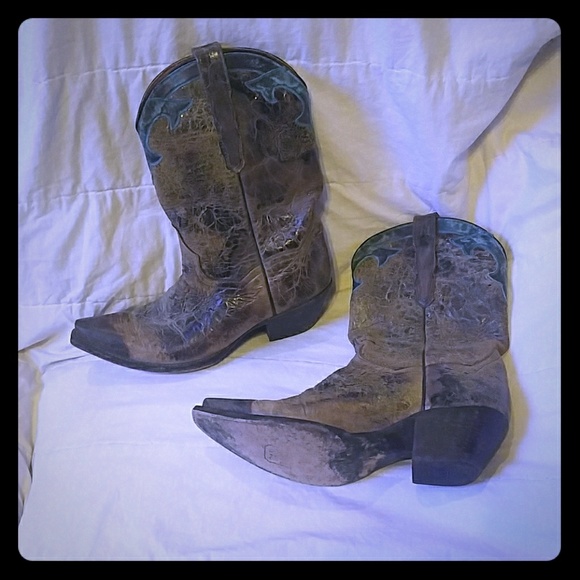 Dan Post Shoes - Cow girl boots